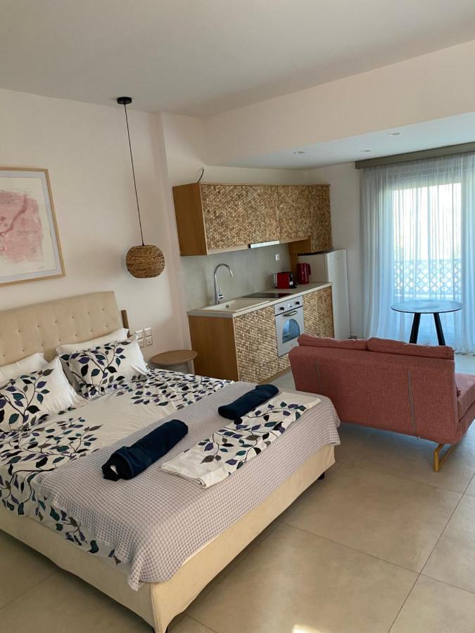 Anax Suite Pera Gyalos Ngoại thất bức ảnh